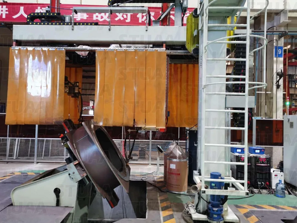 上下支座箱体圈板焊接专机